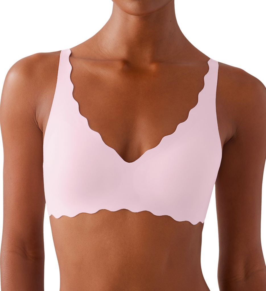 b.tempt'd by Wacoal b.wow'd Wirefree Bra 952287