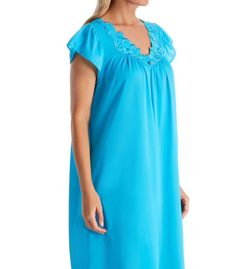 shadowline plus size nightgowns